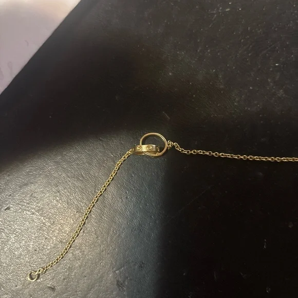 Cartier Gold Interlocking Rings Bracelet with Delicate Chain - Picture 2 of 12